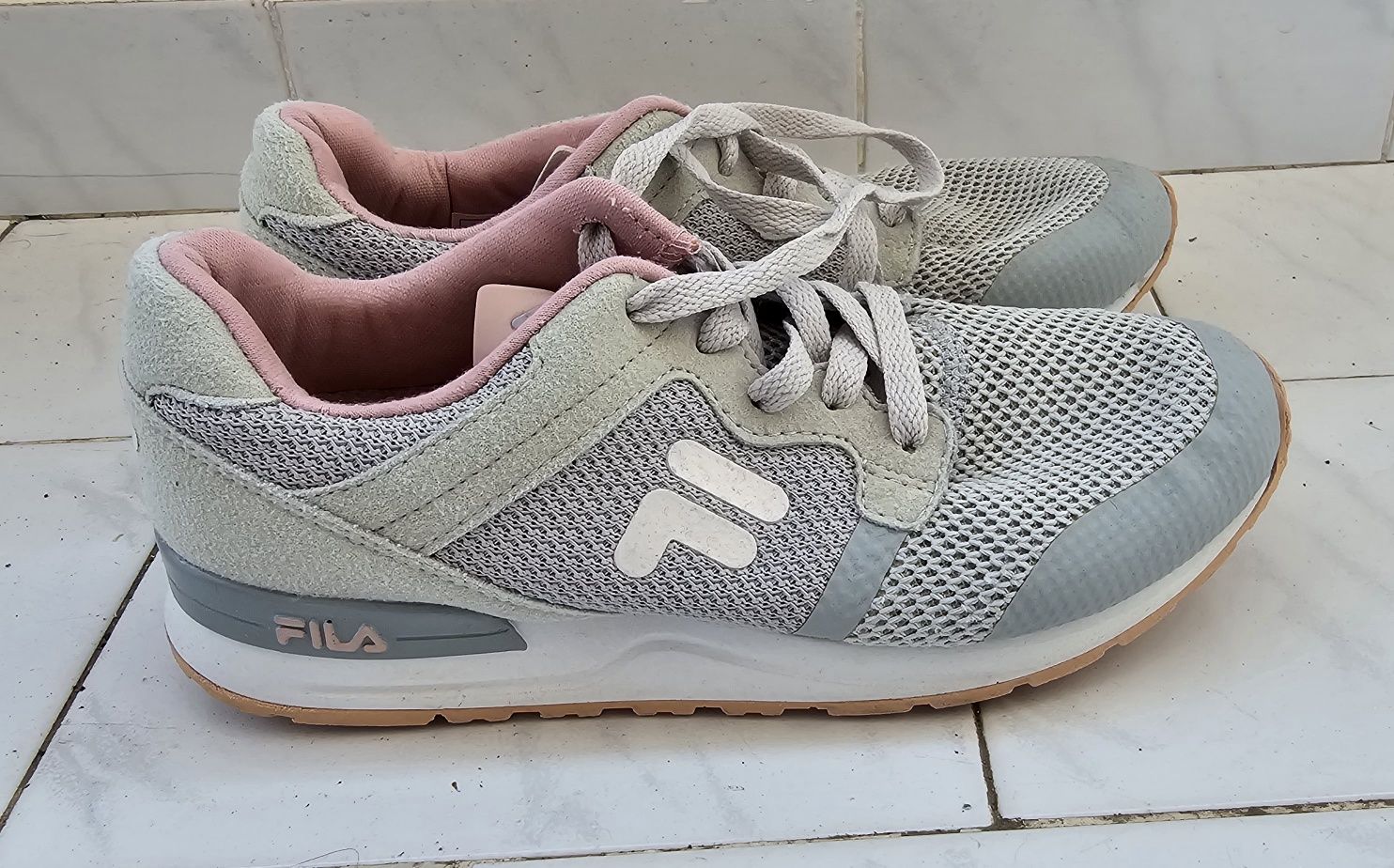 Дамски обувки FILA