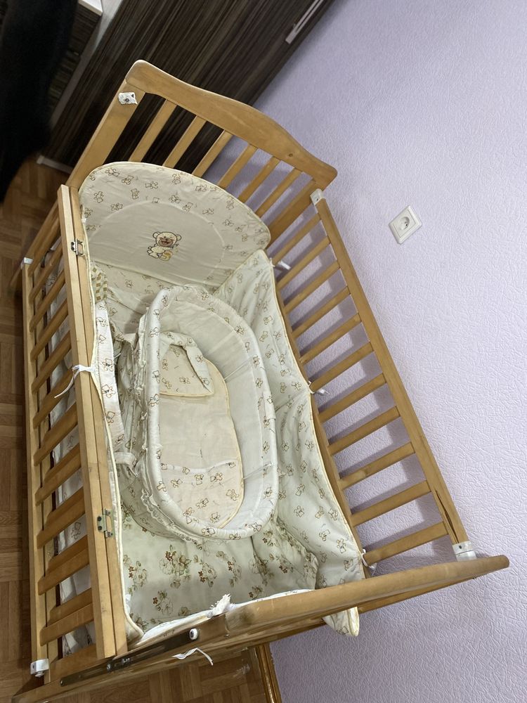 Продается детская кроватка