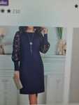Rochie eleganta cu aplicatii dantela