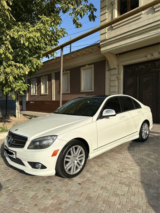Mercedes benz w204 c300 4matic