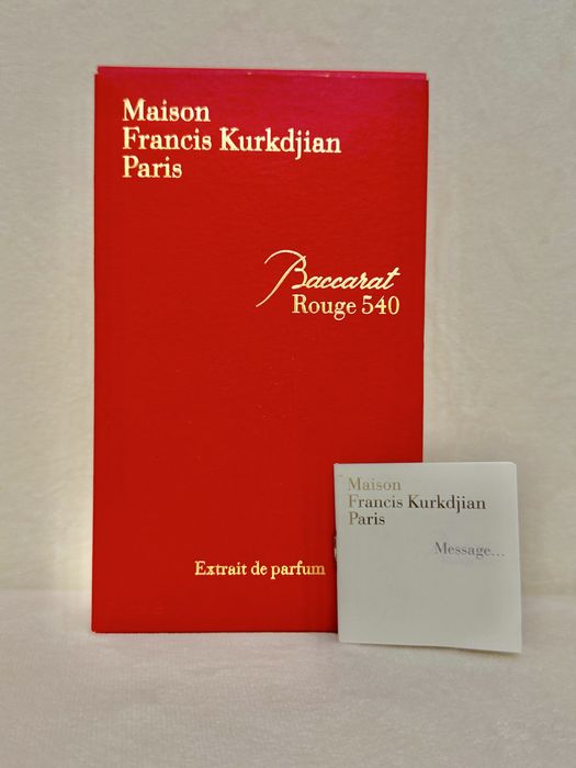 Vand parfum Baccarat Rouge 540