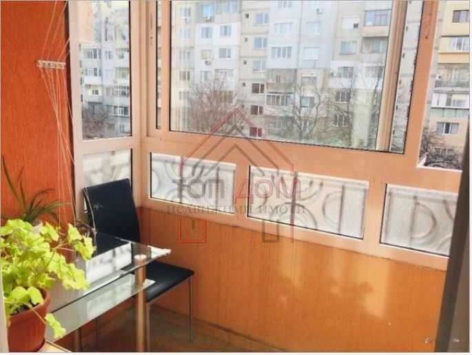 Дава се под наем Двустаен апартамент в Варна, Базар Левски - 66 кв.м за 357 € - Снимка #2