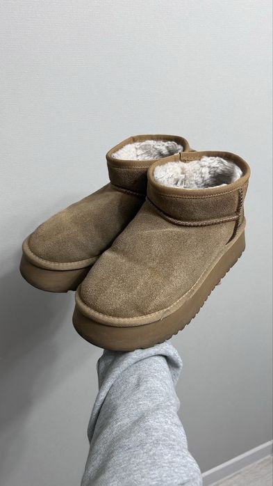 Продам уги женские