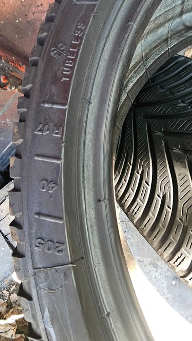 Anvelopa 205/40/17 NEXEN si KLEBER iarna
