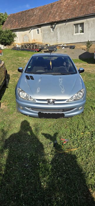 Vând Peugeot 206