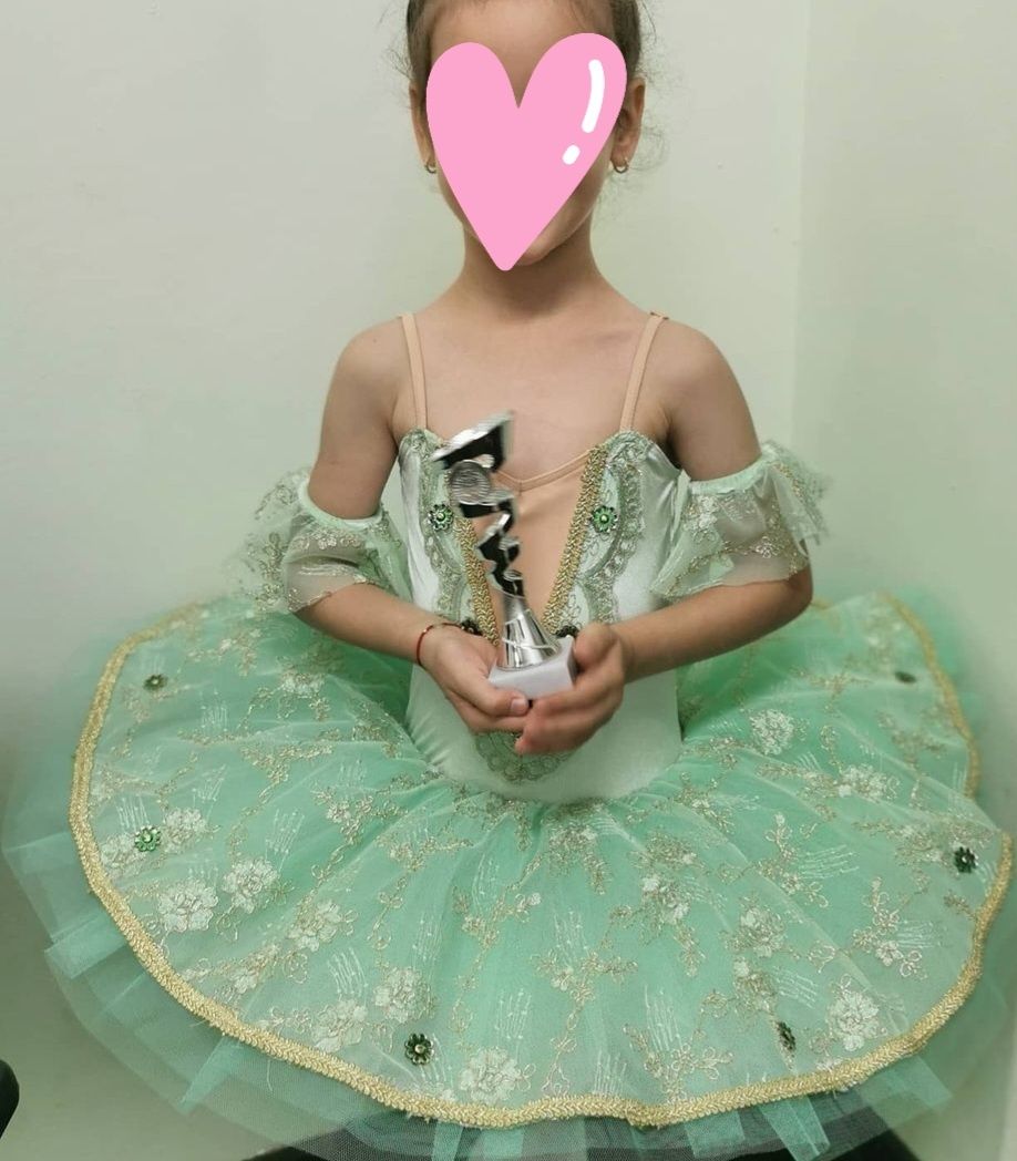 Costum balerina varsta 5 ani