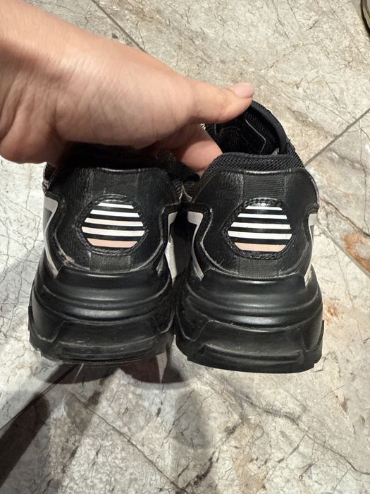 Маратонки Valentino 38