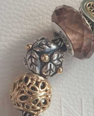 Set 2 charmuri talismane murano Pandora originale rare retrase