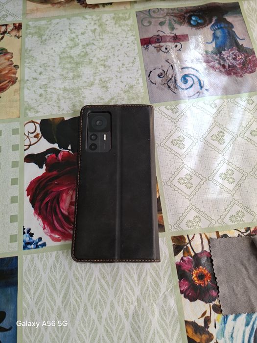 Телефон Xiaomi 12 T