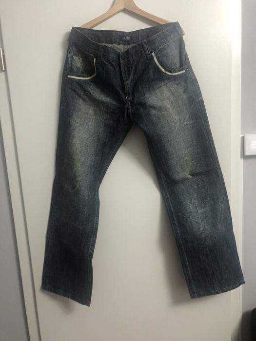 Blugi barbati Armani ……