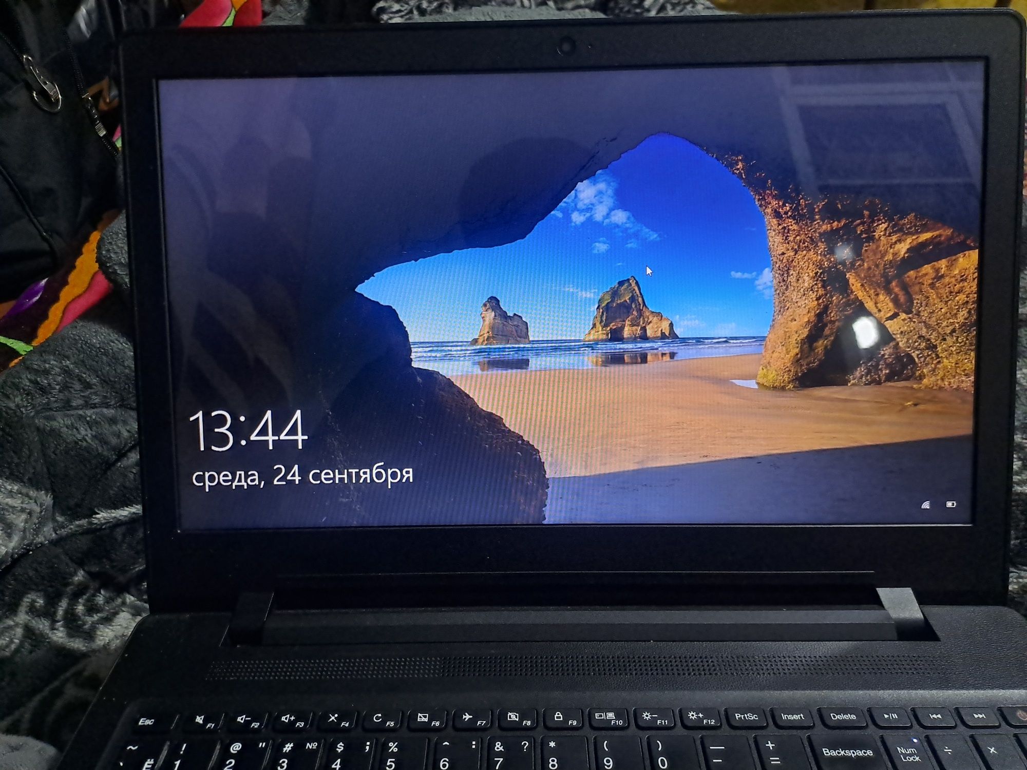 Lenovo ideapad 1