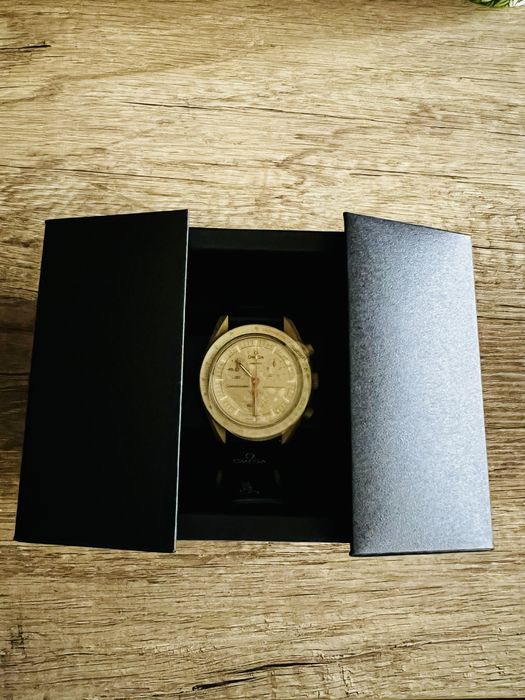 Vand editie limitata Omega Swatch - Mission to Jupiter