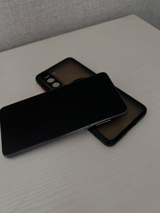 Продам или обменяю S21