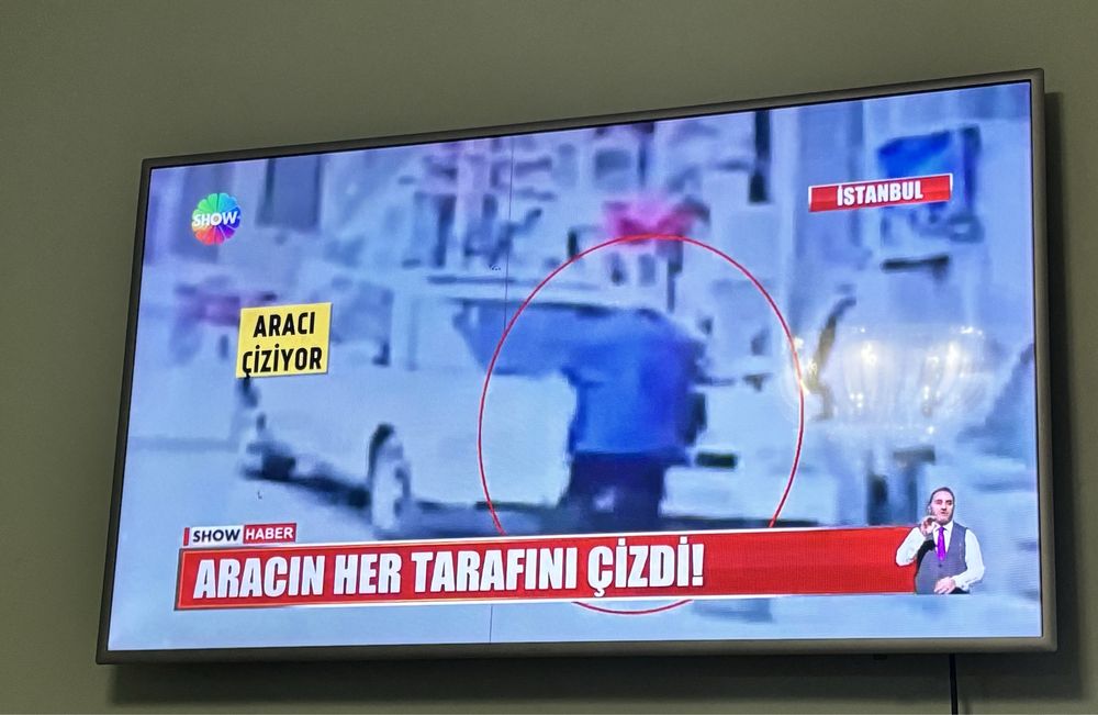 Самсунг  телевизор годишен