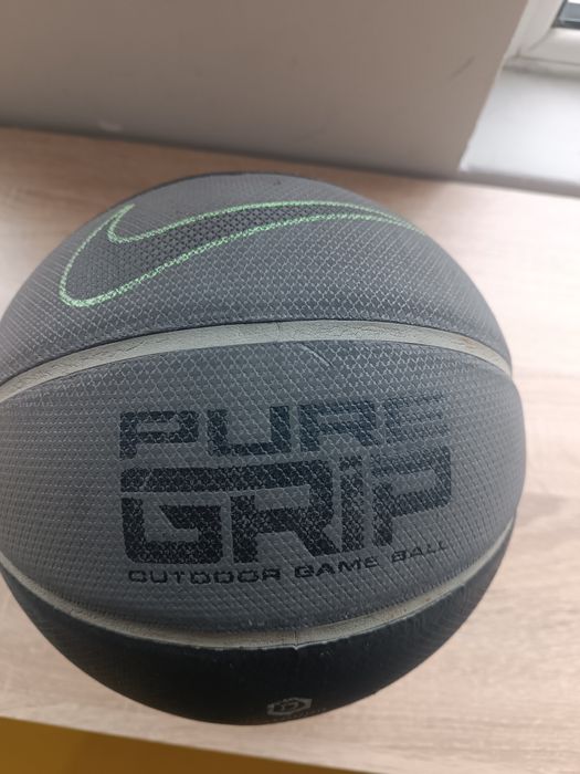 Оригинална баскетболна топка на Nike special edition