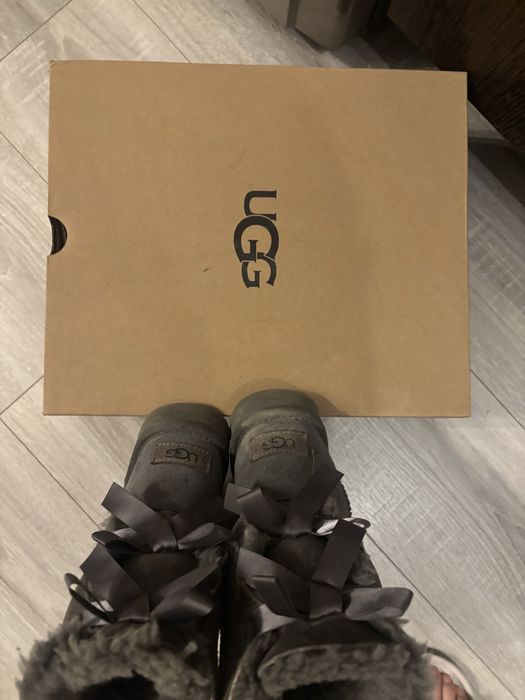 Ghete UGG Bailey II iarna