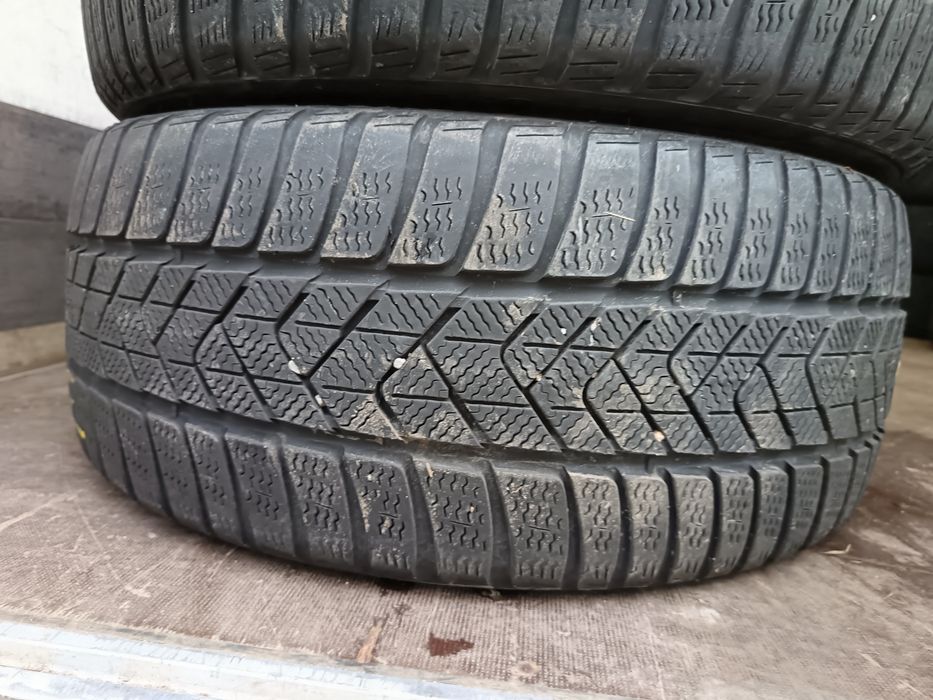 Anvelope MS iarna 235 35 20 pirelli 2020 6.5mm