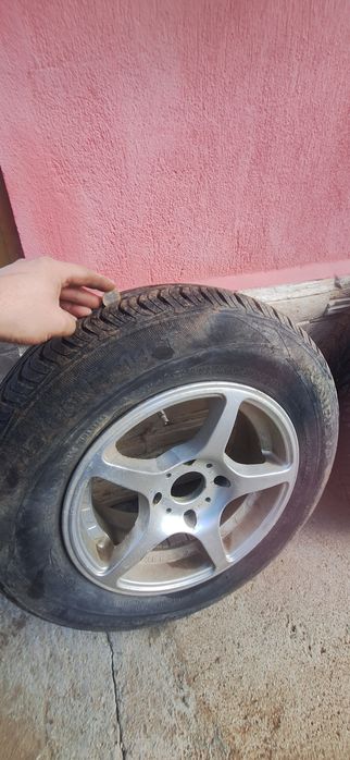 Лети джанти с гуми 5 бр Лично предаване!!!
