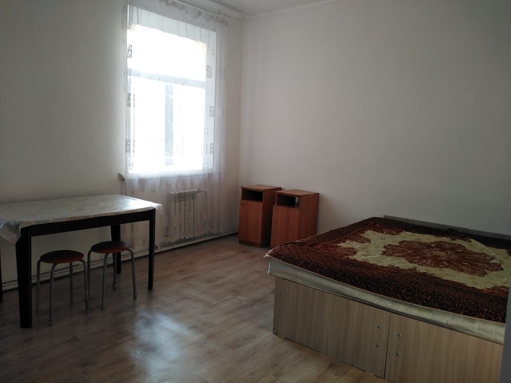 Более 20ти мест.Подселение без хозяев.