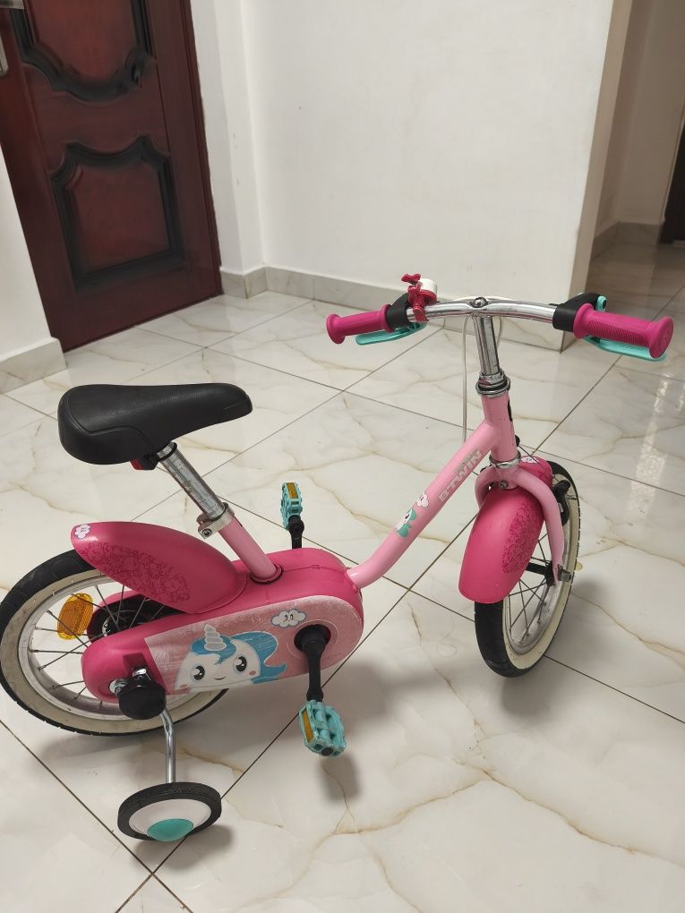 Bicicleta fetiță
