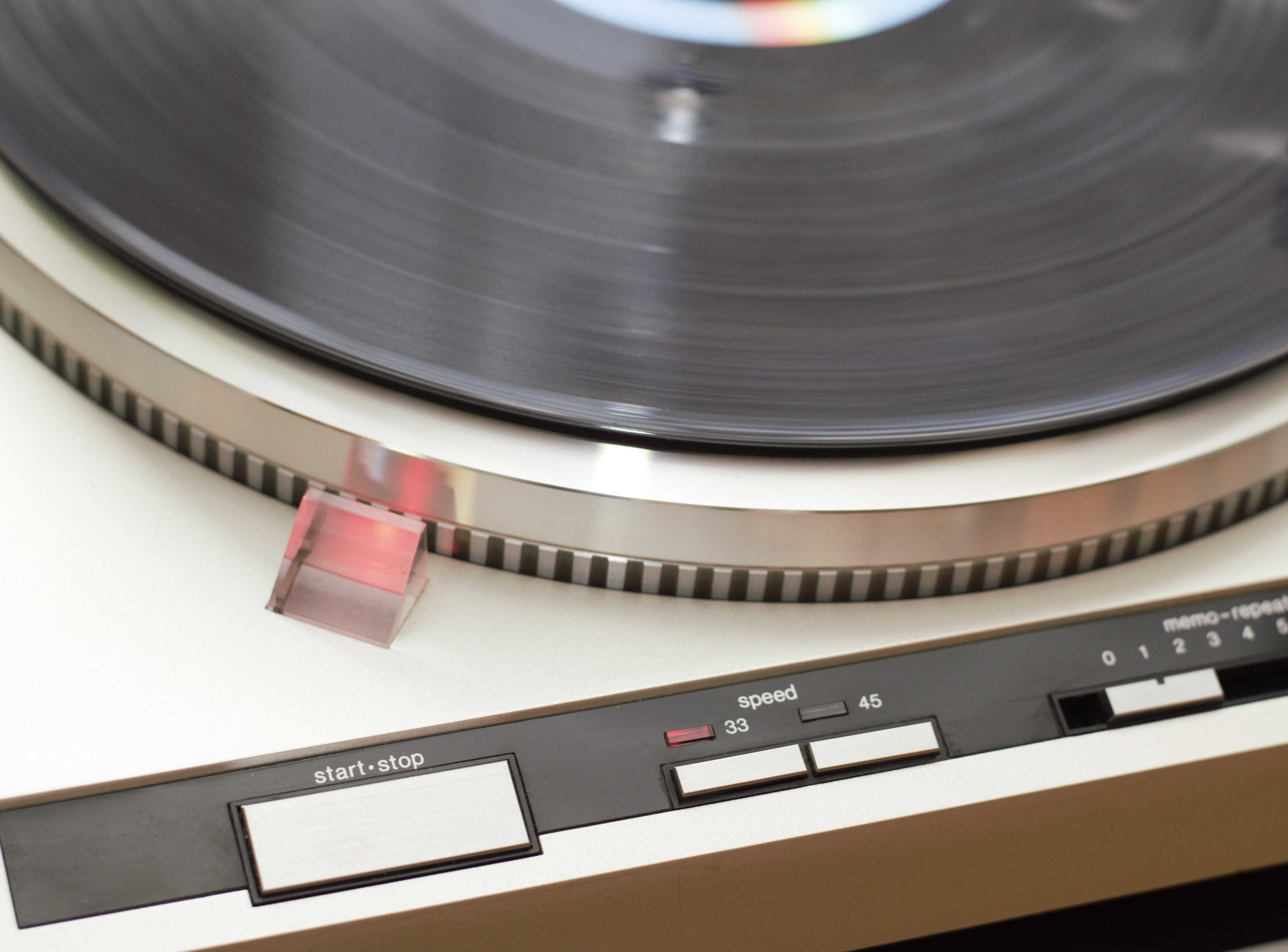 Проигрыватель виниловых дисков Technics SL-Q3