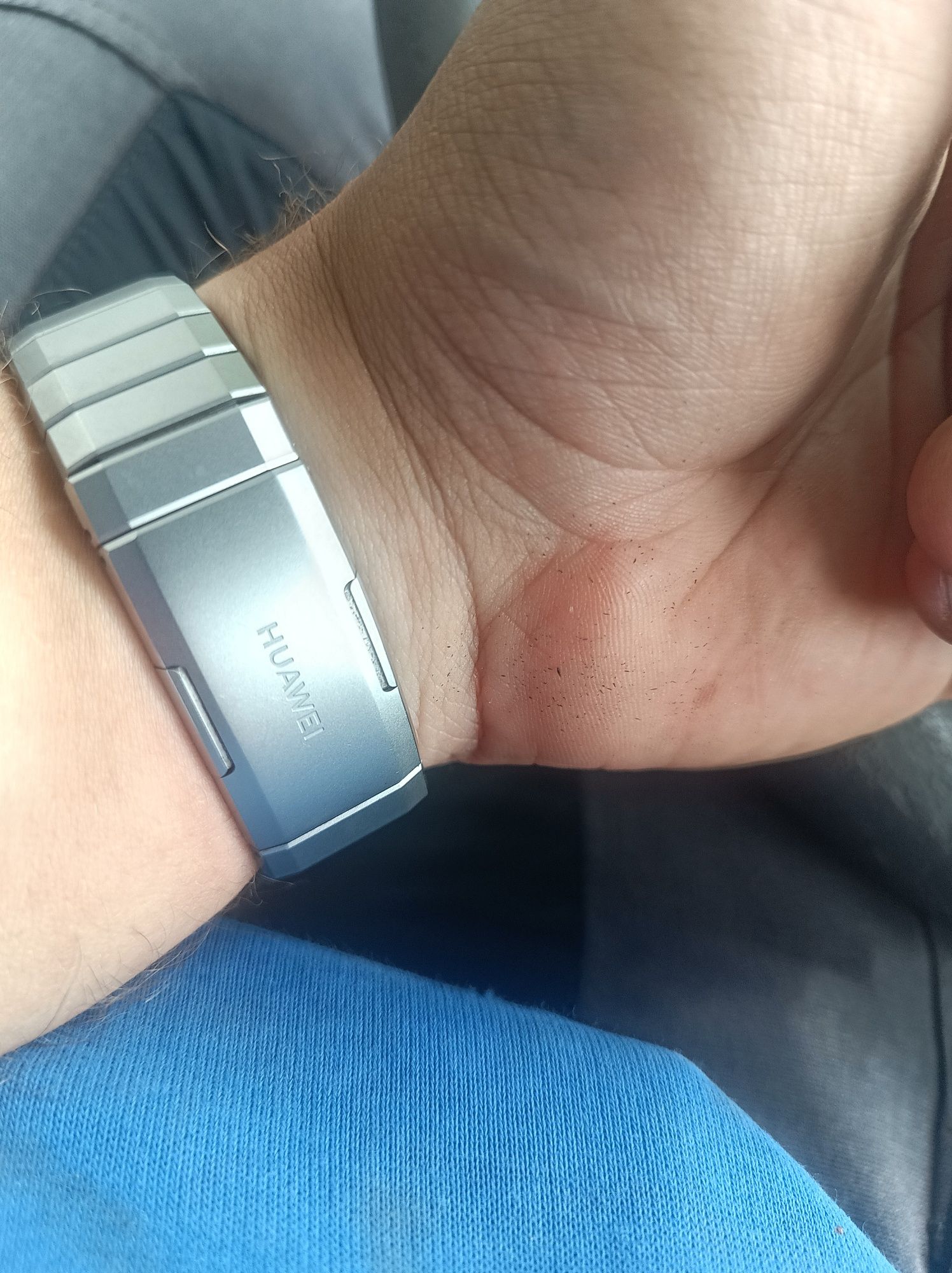 Huawei watch GT5 pro titanium