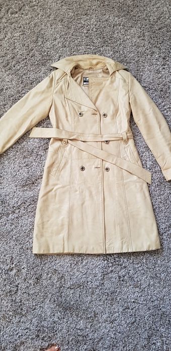 Продам кожанный тренч