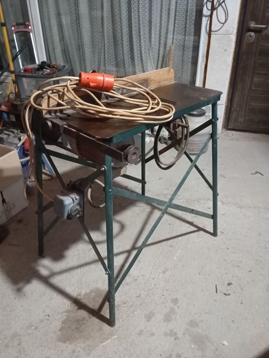 Circulă pe trifazic adusa din Germania