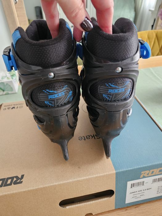 Patine de gheata reglabile, marime 30-33