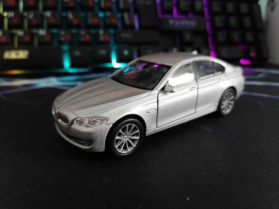 БМВ 535 в мащаб 1:34