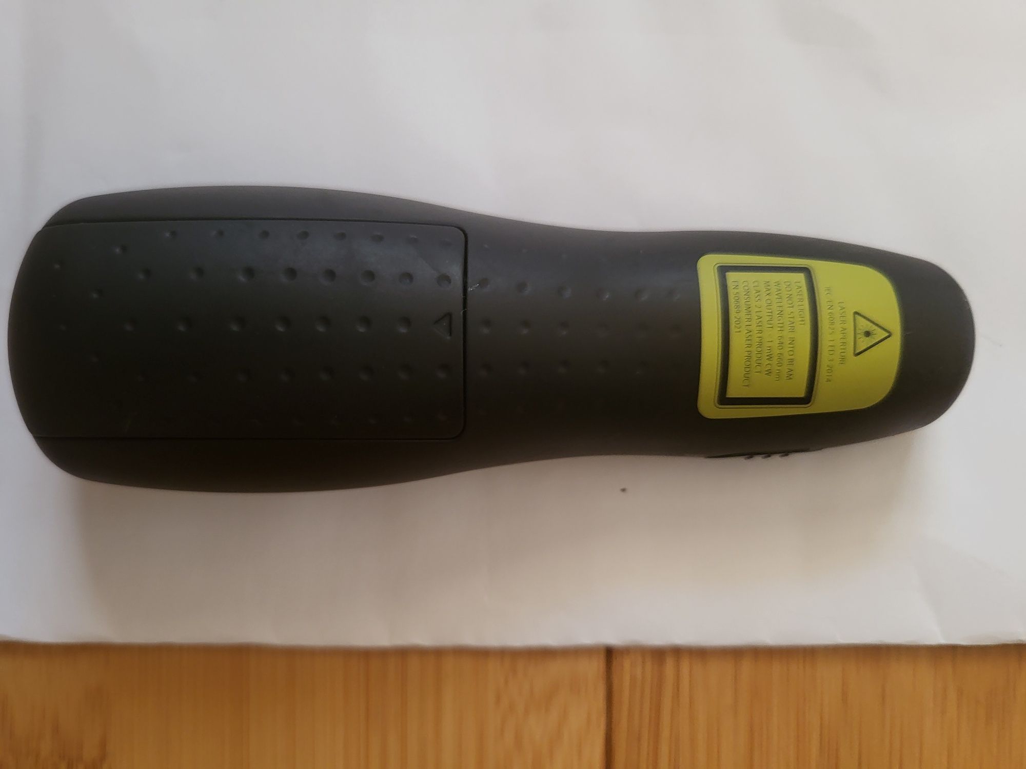 Презентер Logitech R400