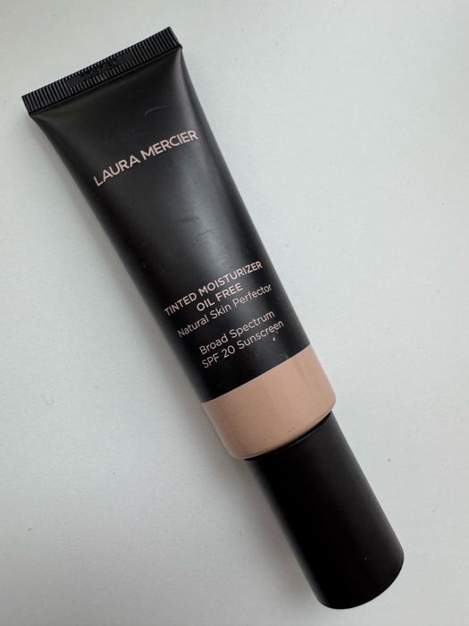 Fond de ten - Laura Mercier tinted moisturizer - Nuanta 1C0 Cameo