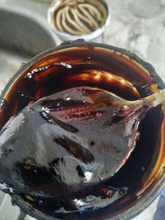 Шипков мармалад с мед в керамично бурканче