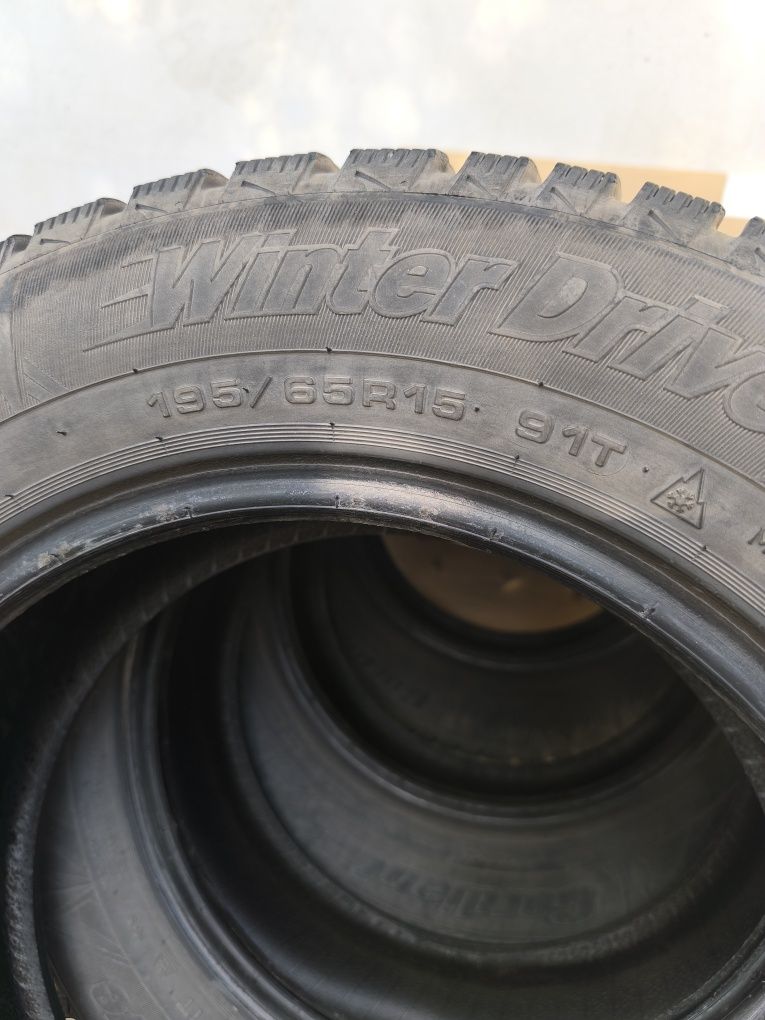 Зимни гуми 195/65R15
