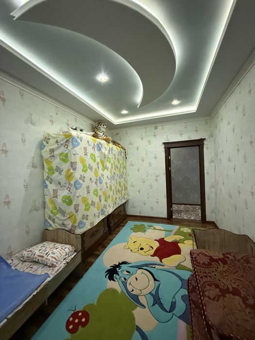 Vokzalda 3 xona kvartira sotiladi arzon narxda