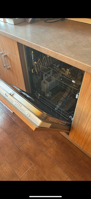 Masina de spalat vase complet incorporabila Whirlpool ADG 6500 A++