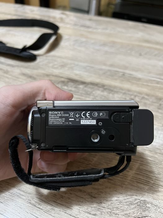 Цифровая видеокамера Sony hdr cx200e(handycam)