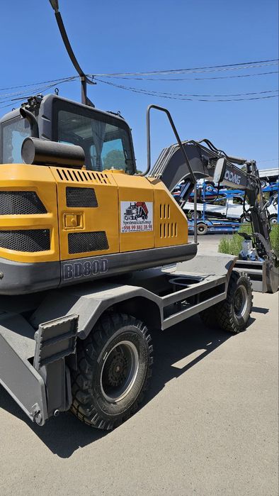 Baoding BD80W Гидромолотом