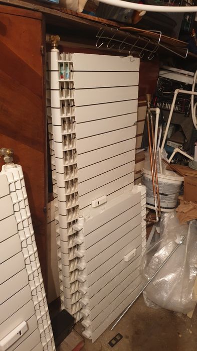 Calorifere aluminiu folosite 3 ani