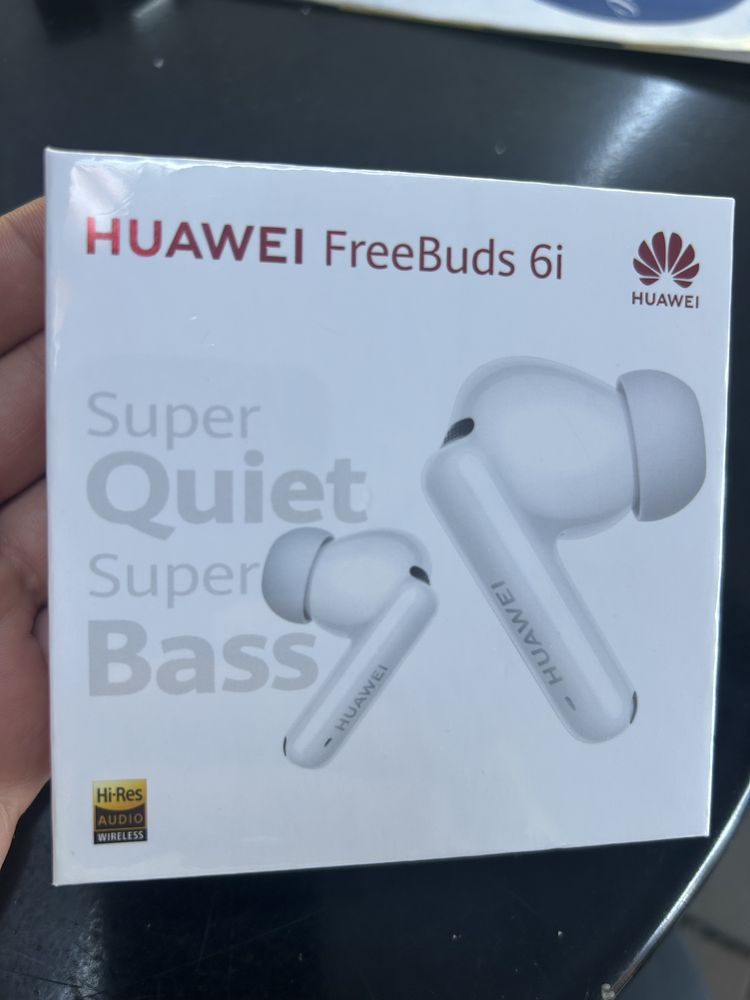 Huawei Freebuds 6i чисто нови