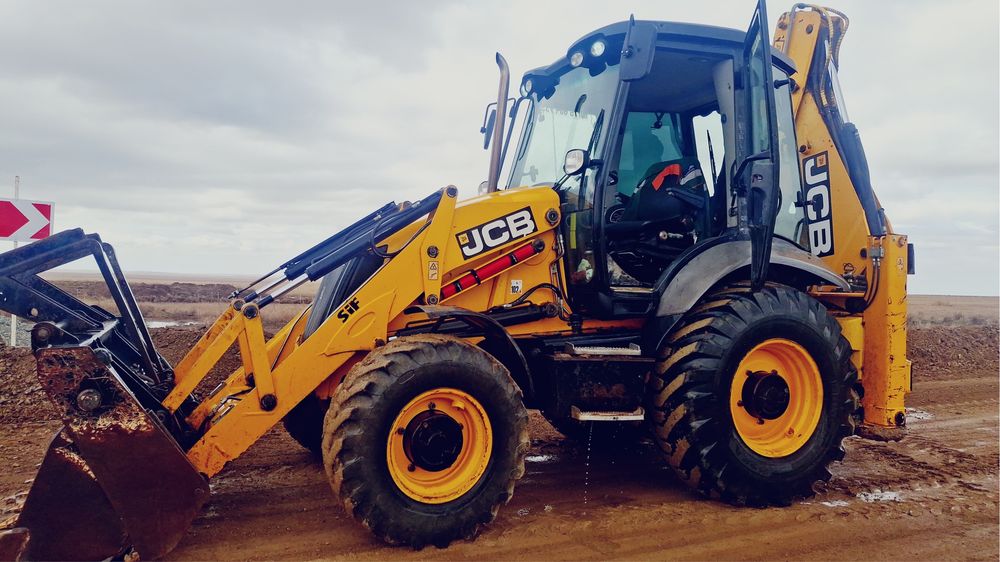 Услуги Экскаватор-погрузчика 24/7 JCB 3X
