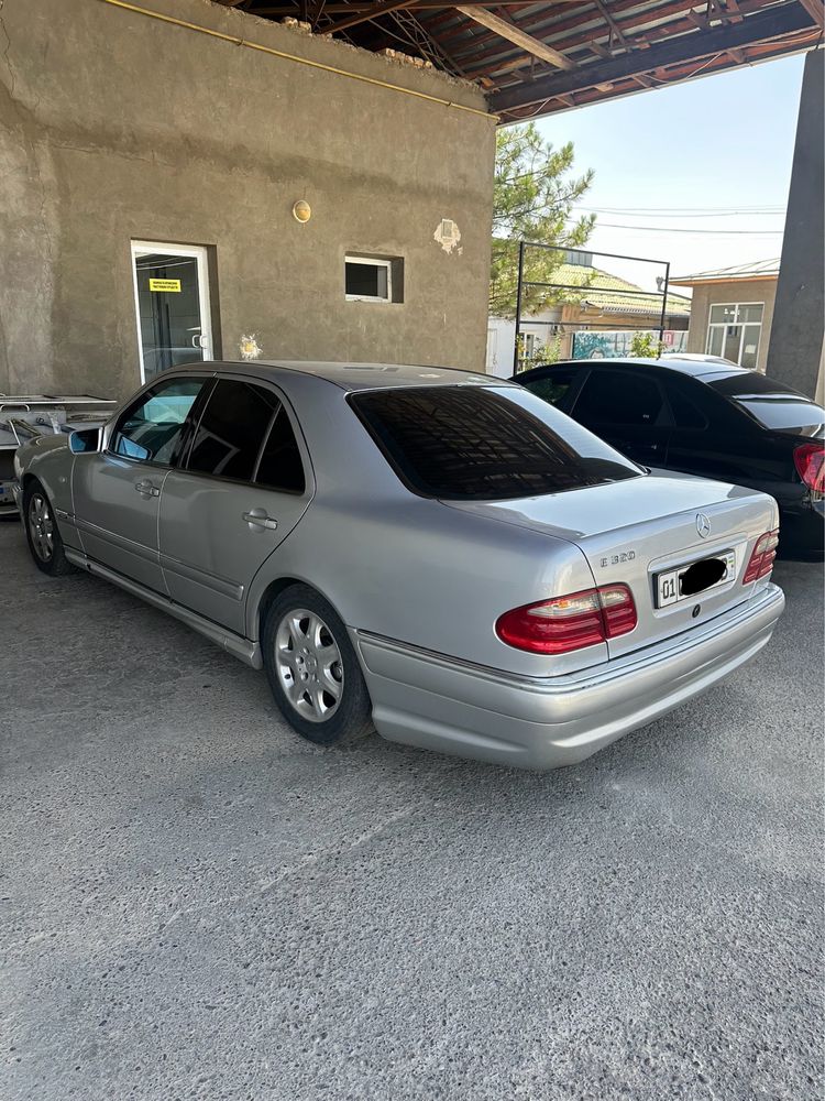Mersedes Benz w210 avangard