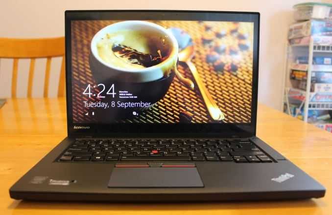 Laptop Lenovo T450s - i5-5200U-SSD 240GB-12GB RAM-Docking Station