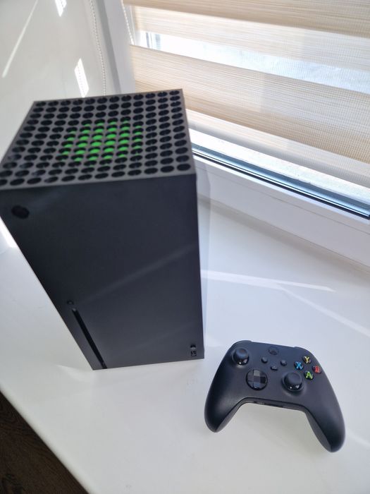 Продам Xbox series x 1T