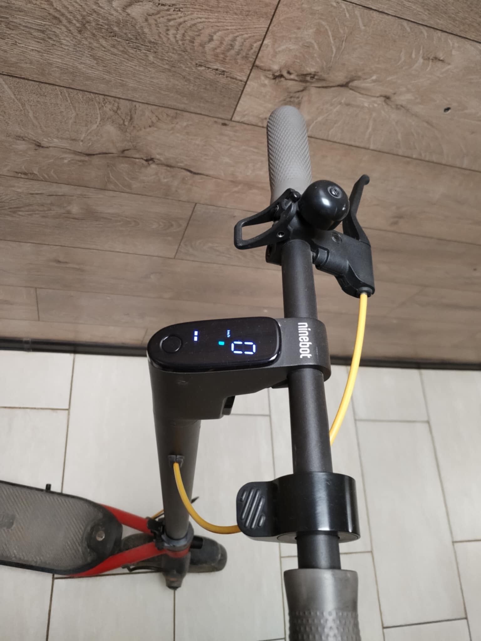 Тротинетка Segway Ninebot D28