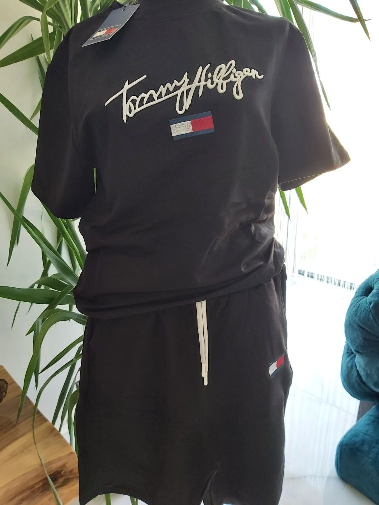 Compleu Adidas,Nike,Guess