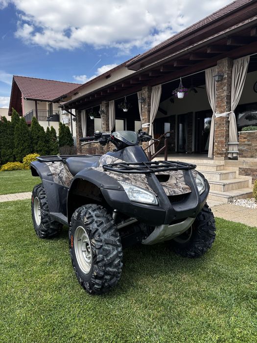 Honda Rincon 680 – ATV 4x4 puternic, stare foarte bună