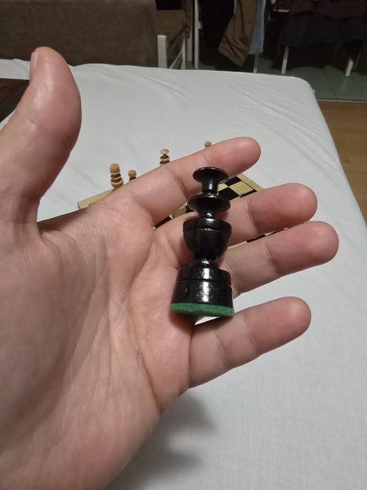 Шах комплект дъска и фигури 50лв