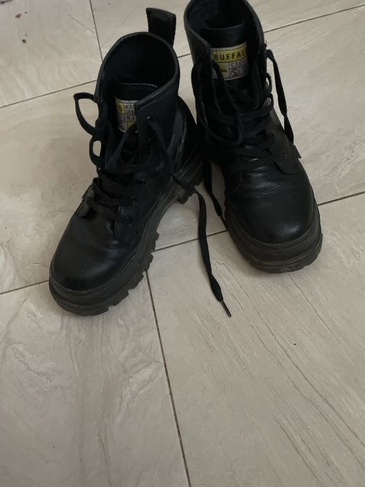 Зимни боти , кубинки Buffalo