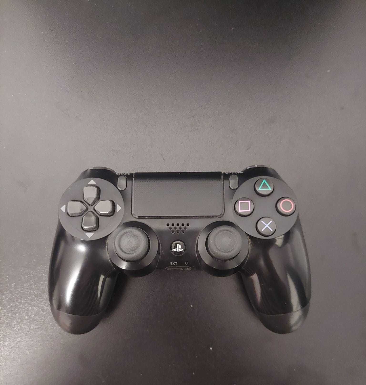 Vand Playstation 4 Pro